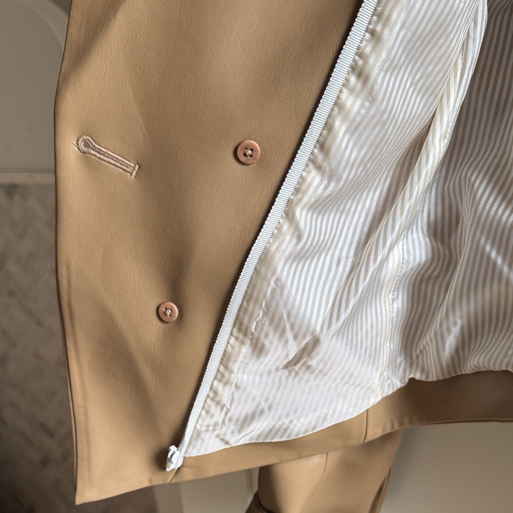 Veronica Beard Cropped Double-Breasted Camel Leat… - image 5